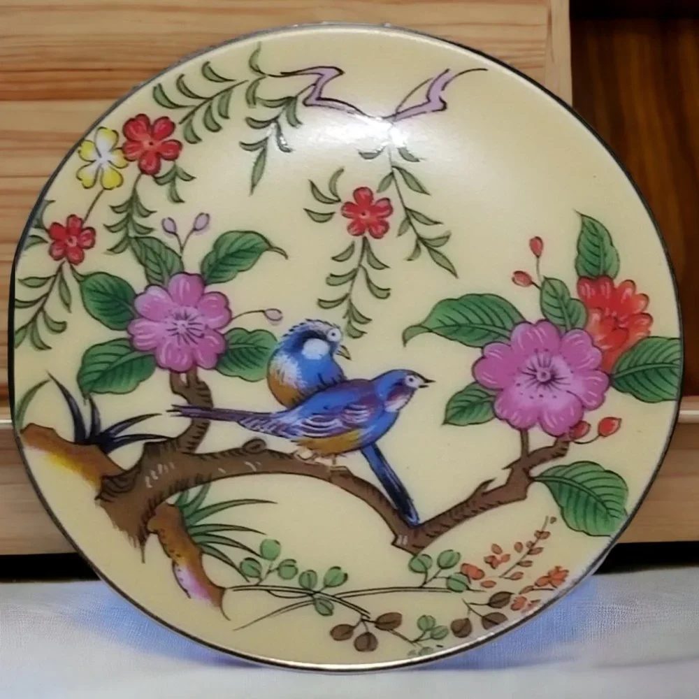 Vintage 2 Petite Porcelain Display Plate Birds of Paradise & Florals Minis Japan - Picture 8 of 8